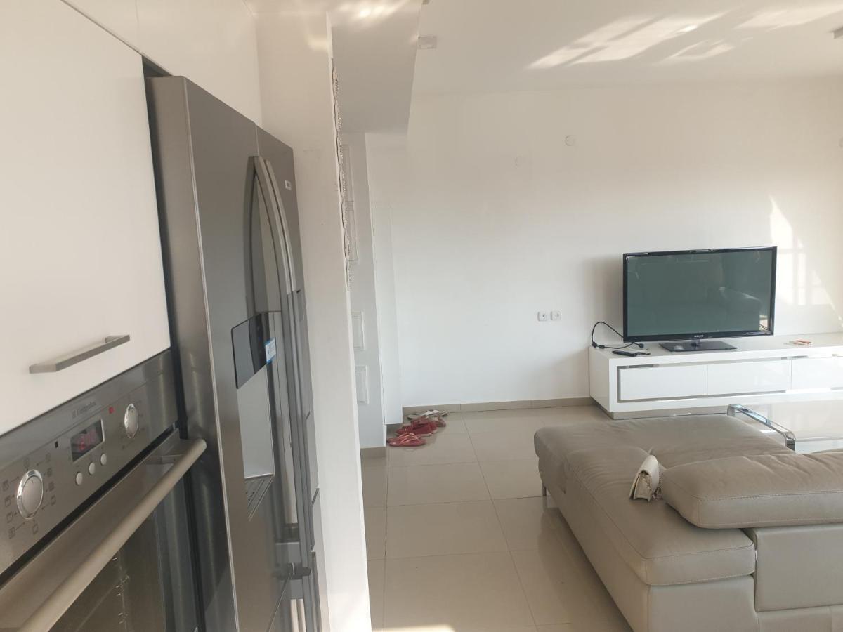 Luxury Exclusive Top Class Apartment On The Sea With Best Sea View And Jacuzzi רק למשפחות !!!! Эйлат Экстерьер фото
