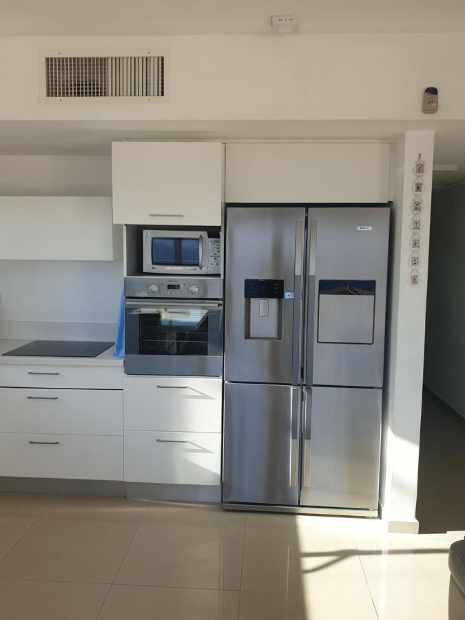 Luxury Exclusive Top Class Apartment On The Sea With Best Sea View And Jacuzzi רק למשפחות !!!! Эйлат Экстерьер фото
